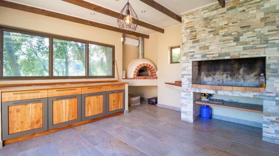 6 Bedroom Property for Sale in Tre Donne Estate Western Cape